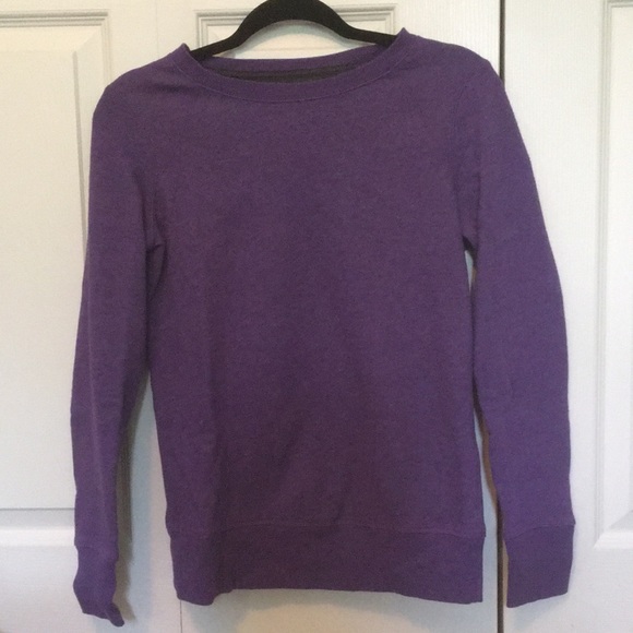 2/$8❗️SO | pullover crew neck - Picture 1 of 2